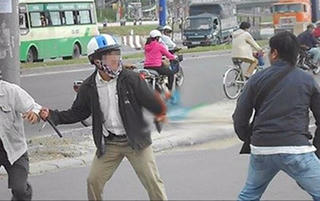 Chở bạn đi đòi nợ, nam thanh niên bị bắn tử vong