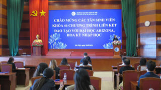Đại học Luật Hà Nội tổ chức Lễ nhập học cho sinh viên học liên kết với Đại học Arizona