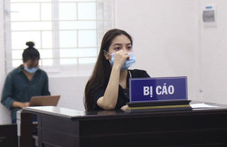 Trai bán dâm nhận được 1 triệu đồng tiền công sau khi “vui vẻ”