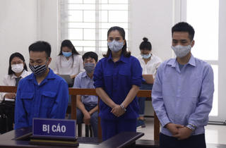 Lĩnh án vì tổ chức cho người Trung Quốc nhập cảnh trái phép