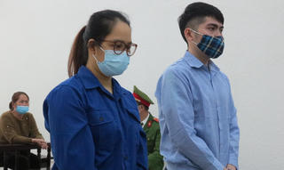 Cô gái bị lừa hàng trăm triệu khi nhờ người “chạy án”