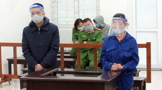 Hai vợ chồng lĩnh án vì trộm 1,2 tỷ trong ô tô ven đường