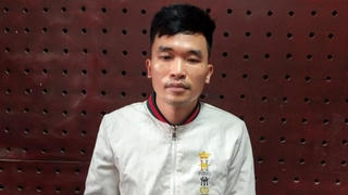 Bắt kẻ dùng dao khống chế nhân viên, cướp tiền cửa hàng tiện lợi