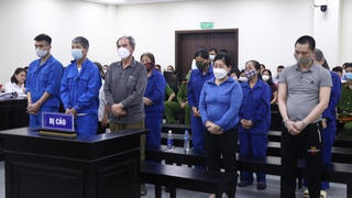 Đường dây đánh tráo sổ đỏ, chiếm đoạt hơn 22 tỷ đồng nhận án