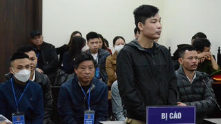 Nhận án vì dùng dao “giải cứu” người thân