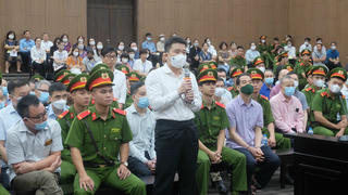 Vụ án “Chuyến bay giải cứu”: Được đồng ý tạo điều kiện nhưng phải chi tiền tỷ