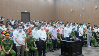 Vụ án “Chuyến bay giải cứu”: Nhiều bị cáo được đề nghị án treo và giảm án tù