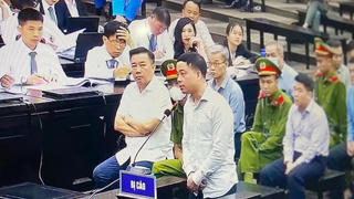 Vụ án "Chuyến bay giải cứu": Người nhận hối lộ 42,6 tỷ đồng nói mức án tử hình rất nghiệt ngã với bị cáo