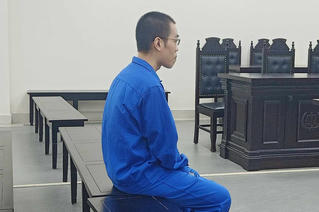 Trả giá của kẻ lừa “chạy” công chức ngành Hải quan