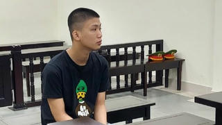 Sau cái đẩy tay "ra oai", kẻ vào tù, người ngồi xe lăn