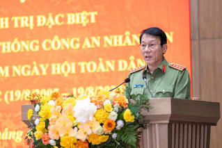 Bộ Công an phát động đợt sinh hoạt chính trị đặc biệt kỷ niệm 80 năm Ngày truyền thống