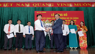 Hội nghị trực tuyến công bố các Quyết định về thành lập các Chi cục Thuế khu vực đợt 3 năm 2019