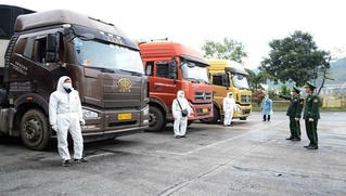 Đề nghị cấp "sổ thông hành" cho lái xe chở hàng xuất khẩu qua cửa khẩu