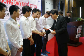 Quỹ Toyota Việt Nam phối hợp tuyển sinh khóa 4 chương trình “Học bổng dạy nghề Toyota”