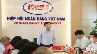 Các ngân hàng đồng thuận giảm lãi suất ngay trong tháng 7