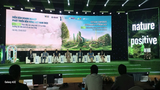 Diễn đàn Doanh nghiệp phát triển bền vững Việt Nam 2023: Cuộc đua xanh toàn cầu