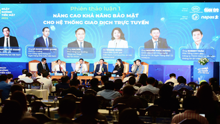 5 năm NHNN có hơn 90 lượt văn bản chỉ đạo, cảnh báo an toàn giao dịch không tiền mặt