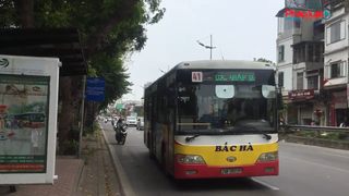 Xe buýt Hà Nội có nguy cơ dừng hoạt động vì không được trợ giá 