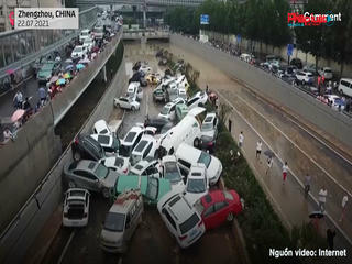 Hơn 300 người chết trong trận lũ lịch sử ở Trung Quốc 