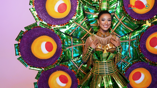 Kim Duyên gây ấn tượng với phần thi trang phục dân tộc tại Miss Universe 2021