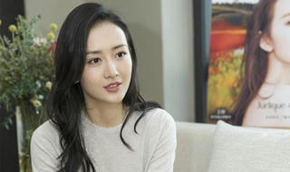 'Kẻ thứ ba' lên tiếng giữa lùm xùm vụng trộm với Lưu Khải Uy