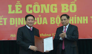 Bộ Chính trị quyết định phân công cán bộ
