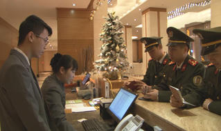Tăng cường kiểm tra cơ sở lưu trú khách nước ngoài tại Hạ Long dịp Noel