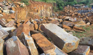 Nổ mìn khai thác đá, 2 người thiệt mạng