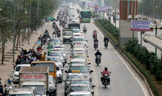 Hà Nội có thể cho các loại xe khác đi vào làn buýt nhanh