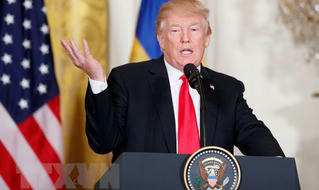 Tổng thống Mỹ Donald Trump tiếp tục dọa rút khỏi NAFTA