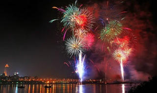 Nhiều hoạt động ý nghĩa mừng ngày 30/4 và 1/5