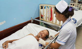 Nam bệnh nhân vô danh mất trí nhớ, bệnh viện cưu mang suốt 3 tháng