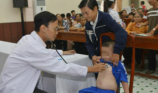 Con bị tim bẩm sinh có được hưởng trợ cấp xã hội?