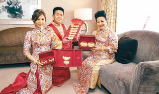 Nghệ sĩ gạo cội TVB tặng con dâu 'vàng trĩu cổ' trong ngày cưới