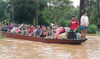 Việt Nam sẵn sàng hỗ trợ nhân dân Lào khắc phục hậu quả vỡ đập thủy điện