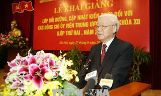 Bồi dưỡng, cập nhật kiến thức cho các Ủy viên Trung ương Đảng