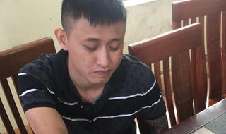 Bị khách dí súng vào đầu, anh bán tiền ảo hoảng loạn cầu cứu công an