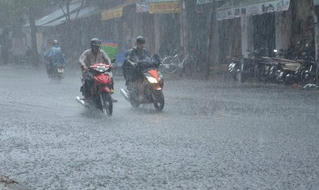 Đề phòng mưa to, dông sét nhiều nơi ở miền Bắc