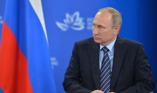 Tổng thống Putin chỉ trích vụ đụng độ trên Biển Đen, Ukraine 'đáp lại' thế nào?
