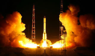 Nga phóng thành công vệ tinh quân sự bằng tên lửa đẩy Proton-M