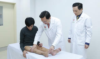 Kỳ tích 'hoàng tử ếch' Nam Định biến thành người bình thường