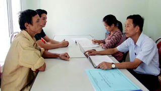 Quyền và nghĩa vụ của người đến khiếu nại, tố cáo tại nơi tiếp công dân?
