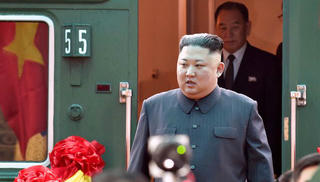 Vì sao ông Kim Jong-un chọn đi tàu tới Việt Nam?