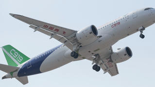 Mỹ lo ngại kỷ nguyên máy bay ‘Made in China’ sau thảm họa của Boeing