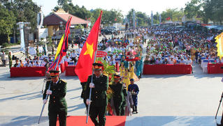 Dâng hương Giỗ Tổ Hùng Vương ở Kiên Giang 