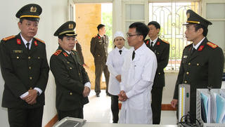 Phát động phòng, chống dịch bệnh toàn lực lượng công an