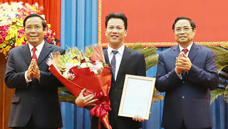 Chủ tịch tỉnh Hà Tĩnh Đặng Quốc Khánh được điều động giữ chức Bí thư tỉnh Hà Giang
