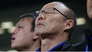 Hàng loạt trò cưng có dấu hiệu bất ổn, HLV Park Hang-seo đau đầu