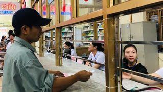 Đồng loạt tăng giá khám chữa bệnh từ 20/8