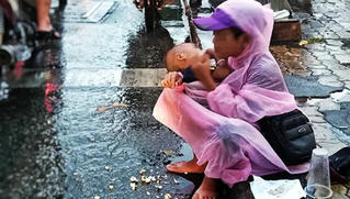 TP HCM khuyến nghị không cho tiền người ăn xin